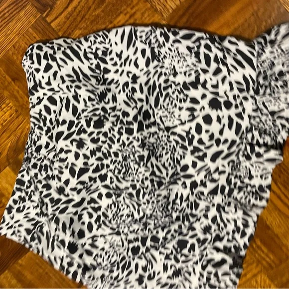 Leopard Print Ruffle Skirt - Picture 3 of 4